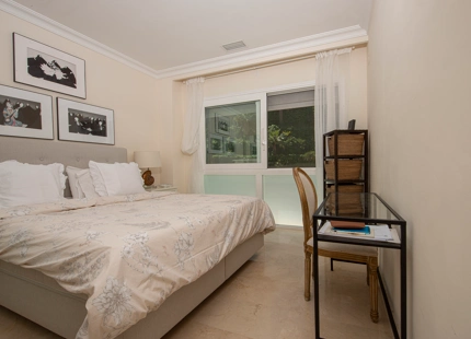LUJOSO APARTAMENTO DE 2 DORMITORIOS CON VISTAS PANORÁMICAS