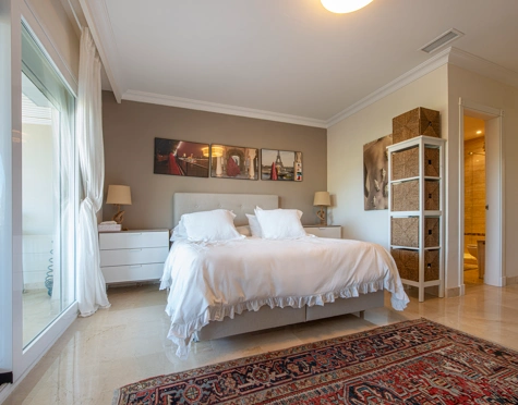 Apartment for sale in Nueva Andalucia, Marbella