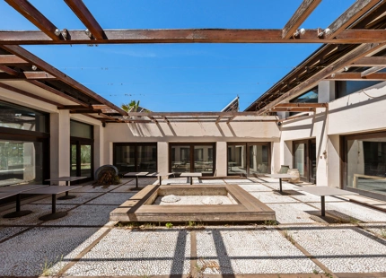 LOCAL COMERCIAL DE PRESTIGIO EN MANSION CLUB, MARBELLA GOLDEN MILE
