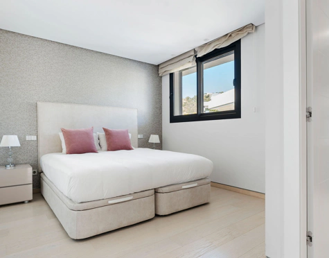 Villa for sale in Lomas de La Quinta, Benahavis