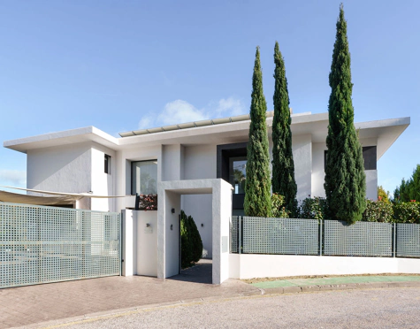 Villa for sale in Lomas de La Quinta, Benahavis