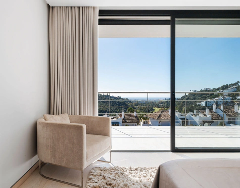 Villa for sale in Lomas de La Quinta, Benahavis