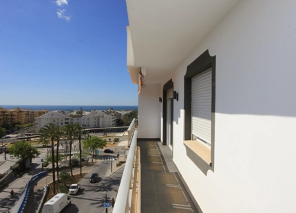 LUXURIOUS PENTHOUSE IN PRIME LOCATION