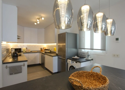 LUXURIOUS PENTHOUSE IN PRIME LOCATION