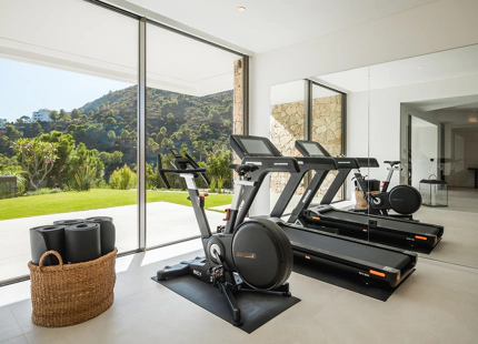 VILLA DE LUJO EN PRIMERA LÍNEA DE GOLF CON VISTAS PANORÁMICAS EN LOMAS DE LA QUINTA