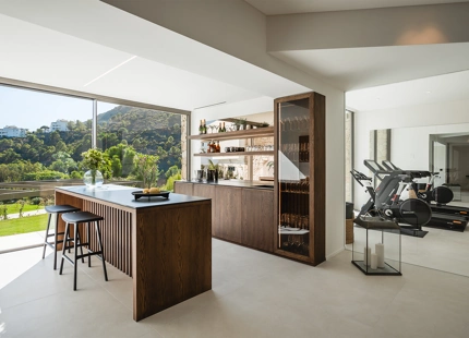VILLA DE LUJO EN PRIMERA LÍNEA DE GOLF CON VISTAS PANORÁMICAS EN LOMAS DE LA QUINTA