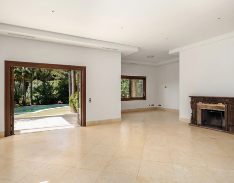 Villa en venta en Marbella Golden Mile