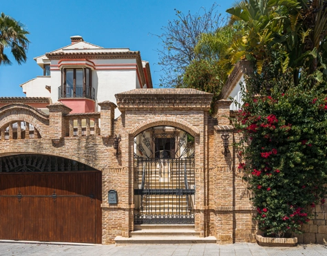 Villa en venta en Marbella Golden Mile