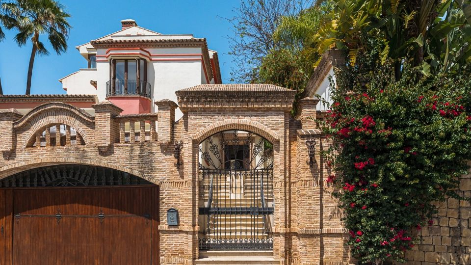 Villa en venta en Marbella Golden Mile
