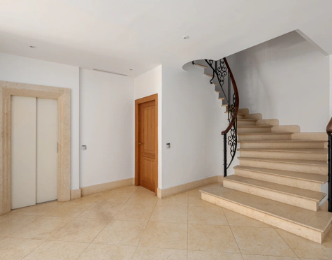 Villa en venta en Marbella Golden Mile