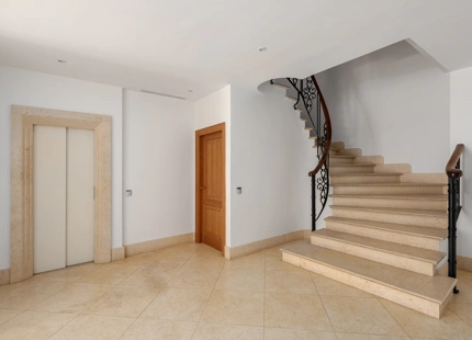MAGNÍFICA VILLA EN EL CORAZÓN DE LA MILLA DE ORO DE MARBELLA