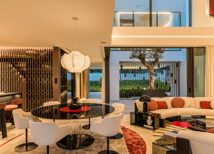 LUJO EXCEPCIONAL EN UNA PRESTIGIOSA COMUNIDAD DE MARBELLA