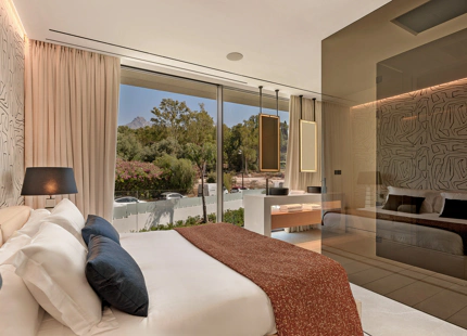 LUJO EXCEPCIONAL EN UNA PRESTIGIOSA COMUNIDAD DE MARBELLA