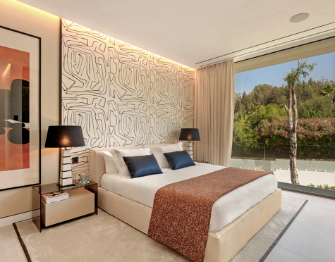 Villa for sale in Marbella Golden Mile