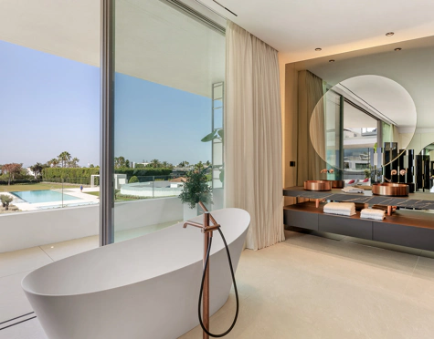 Villa for sale in Marbella Golden Mile