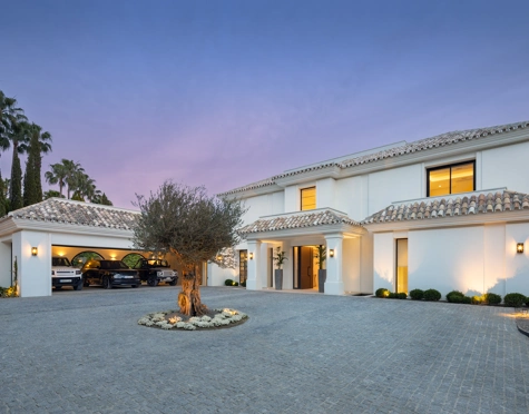 Villa en venta en Sierra Blanca, Marbella Golden Mile
