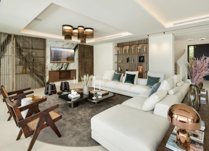 VILLA DE LUJO EN LA EXCLUSIVA SIERRA BLANCA, MILLA DE ORO DE MARBELLA