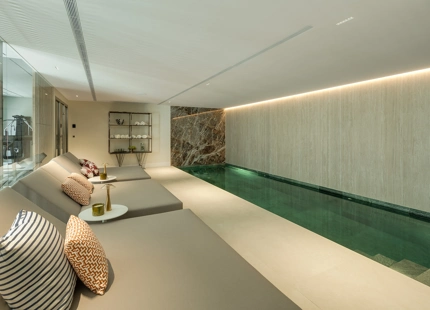 VILLA DE LUJO EN LA EXCLUSIVA SIERRA BLANCA, MILLA DE ORO DE MARBELLA