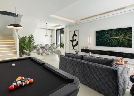 VILLA DE LUJO EN LA EXCLUSIVA SIERRA BLANCA, MILLA DE ORO DE MARBELLA