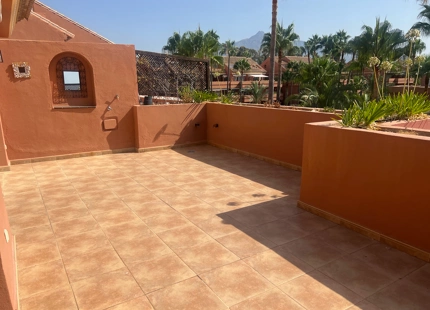 LUXURY DUPLEX PENTHOUSE FOR LONG-TERM RENT BETWEEN SAN PEDRO AND PUERTO BANÚS