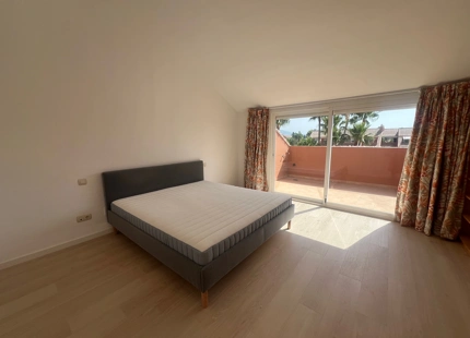 LUXURY DUPLEX PENTHOUSE FOR LONG-TERM RENT BETWEEN SAN PEDRO AND PUERTO BANÚS