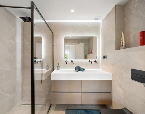 Penthouse for sale in Nueva Andalucia, Marbella