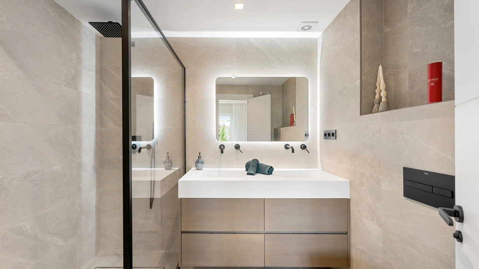 Ático en venta en Nueva Andalucia, Marbella