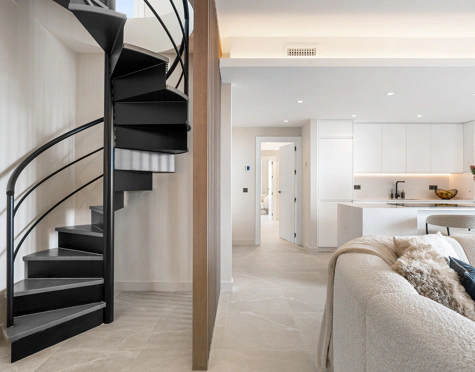 Penthouse for sale in Nueva Andalucia, Marbella