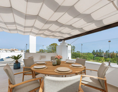 Penthouse for sale in Nueva Andalucia, Marbella