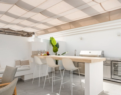 Penthouse for sale in Nueva Andalucia, Marbella