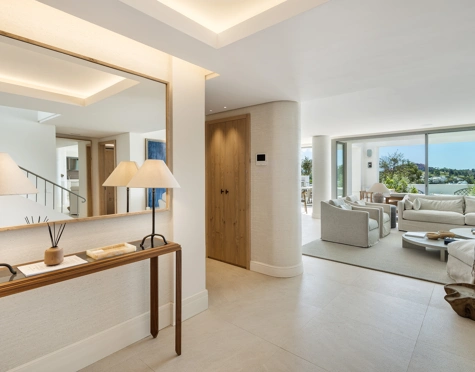 Villa for sale in La Quinta, Benahavis