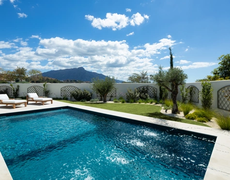 Villa for sale in La Quinta, Benahavis