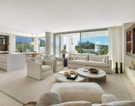 Villa for sale in La Quinta, Benahavis