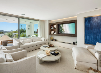 STUNNING MEDITERRANEAN VILLA BY JORGE RINCÓN WONG IN LA QUINTA