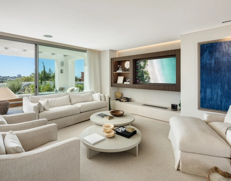 Villa for sale in La Quinta, Benahavis
