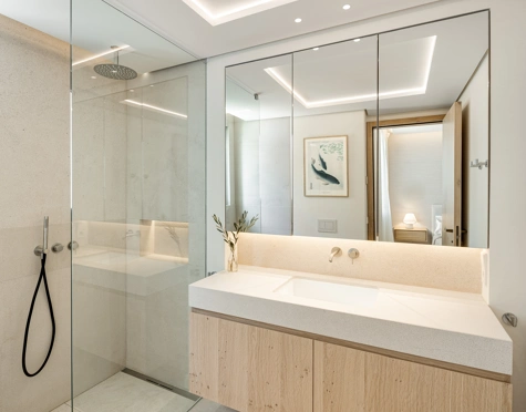 Villa for sale in La Quinta, Benahavis