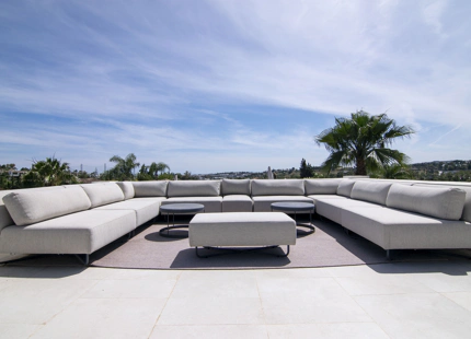 VILLA EXCEPTIONAL EN NUEVA ANDALUCIA