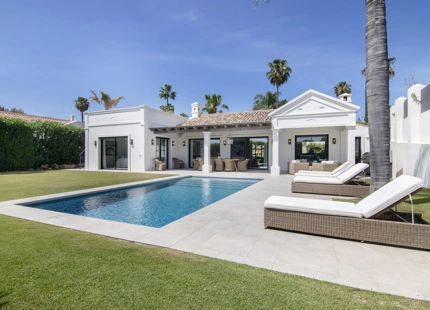 VILLA EXCEPTIONAL EN NUEVA ANDALUCIA