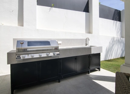 VILLA EXCEPTIONAL EN NUEVA ANDALUCIA