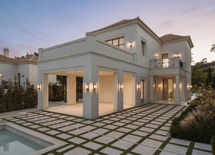 IMPRESIONANTE VILLA EN NUEVA ANDALUCÍA