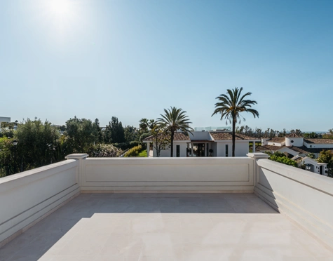 Villa en venta en La Cerquilla, Nueva Andalucia
