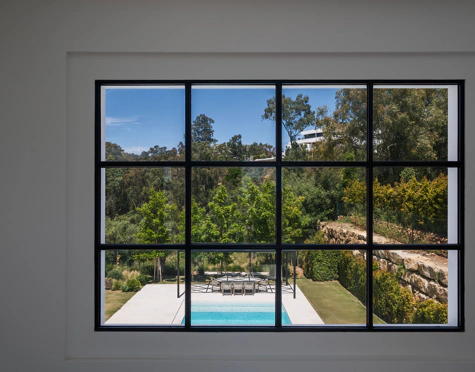 Villa en venta en La Cerquilla, Nueva Andalucia