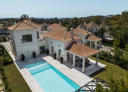 IMPRESIONANTE VILLA EN NUEVA ANDALUCÍA