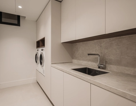 Villa en venta en La Cerquilla, Nueva Andalucia