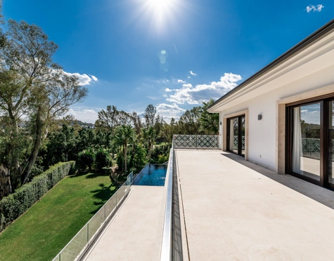 Villa en venta en Nueva Andalucia, Marbella