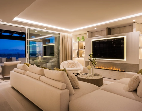 Duplex Penthouse for sale in Puente Romano, Marbella Golden Mile