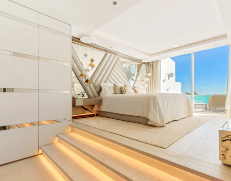 Duplex Penthouse for sale in Puente Romano, Marbella Golden Mile