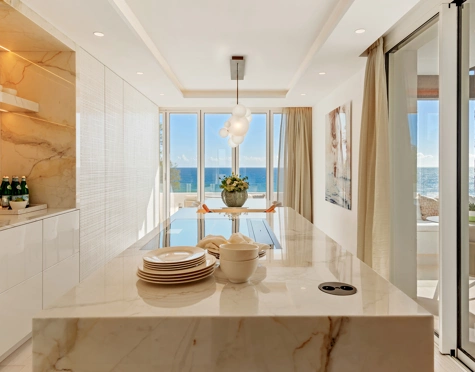 Duplex Penthouse for sale in Puente Romano, Marbella Golden Mile