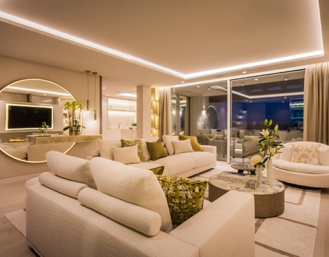 Duplex Penthouse for sale in Puente Romano, Marbella Golden Mile