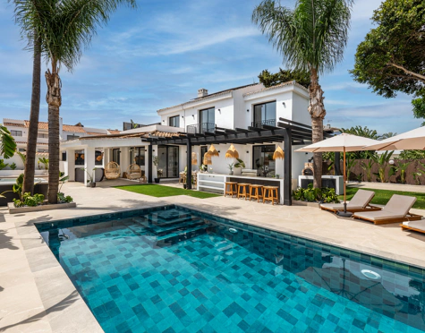 Villa for sale in San Pedro de Alcantara